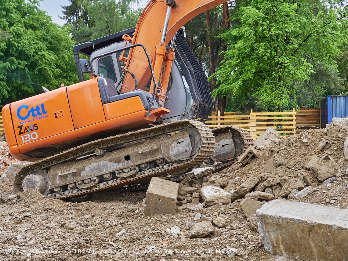 24.05.2022 - Baustelle am Haus für Kinder in Neuperlach